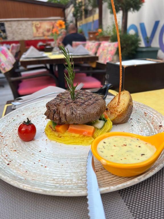 Blue Hawaii Restaurant Steak House &Bar fotoğraf 10