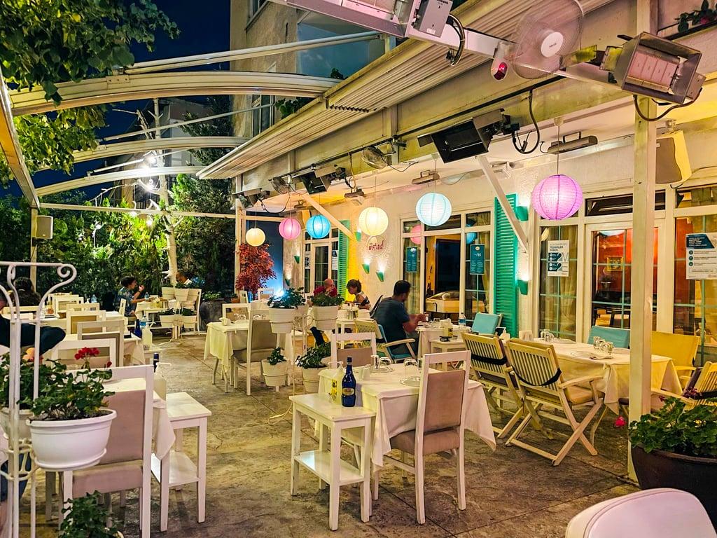 Üstad Restaurant fotoğraf 3