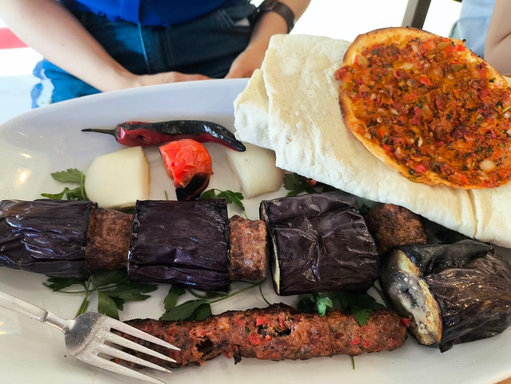 Harran Gurme Kebap & Pide & Lahmacun fotoğraf 13