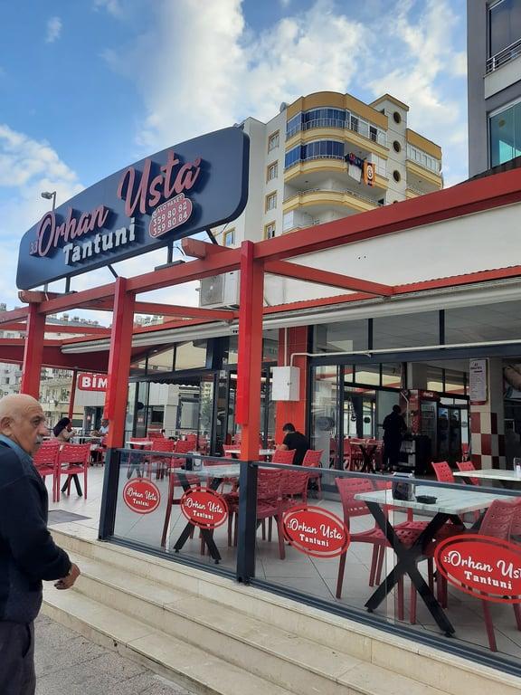33 Orhan usta tantuni