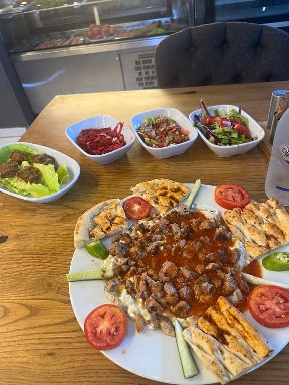 Harran Gurme Kebap & Pide & Lahmacun fotoğraf 6