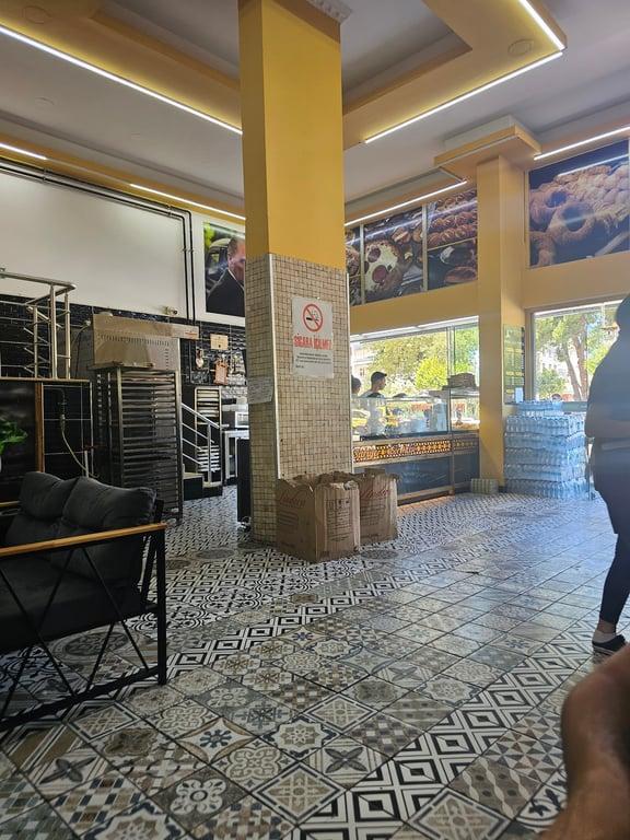 Hakiki Sarıyer börekçisi