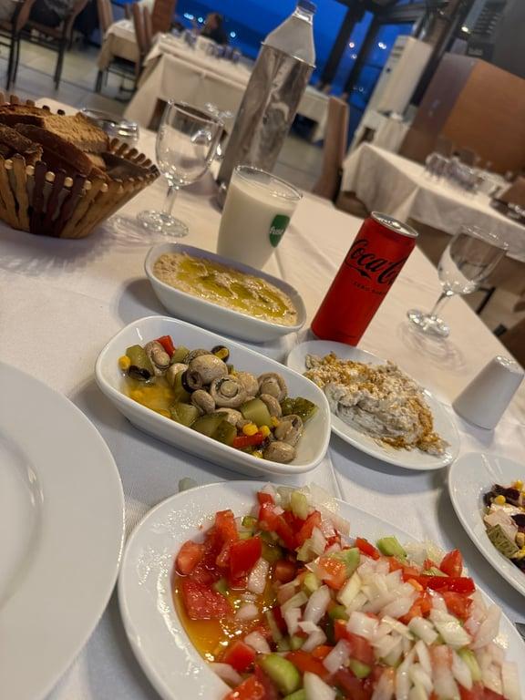 Çeşme Restaurant fotoğraf 9