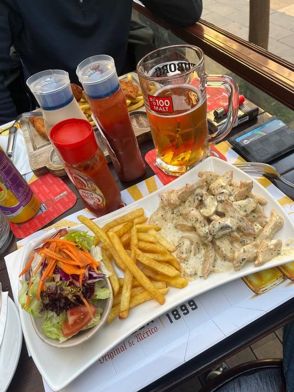 Newport İrİsh Bar fotoğraf 10