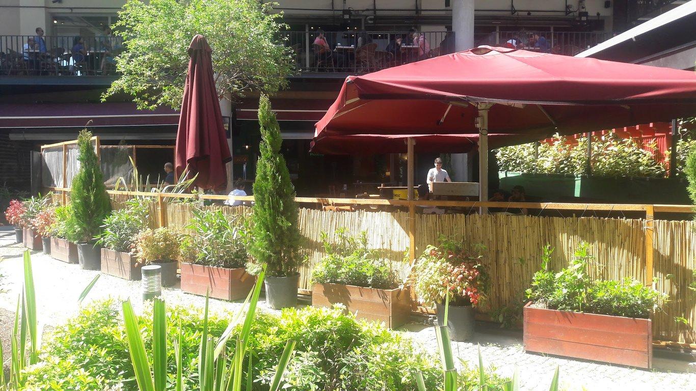 Radyo Pub Görükle; Bira Bahçesi fotoğraf 11