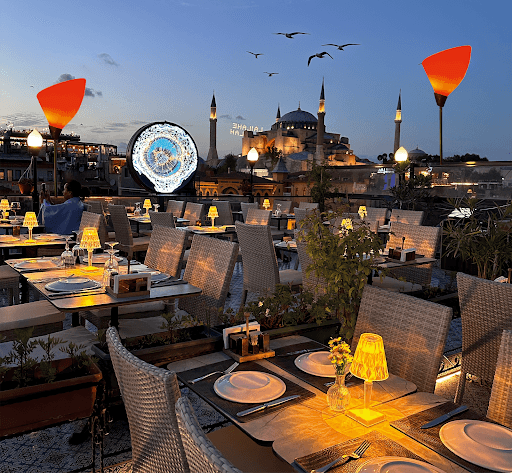 Queb Rooftop Restaurant