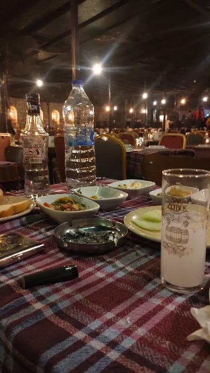 İsyan Meyhanesi fotoğraf 6