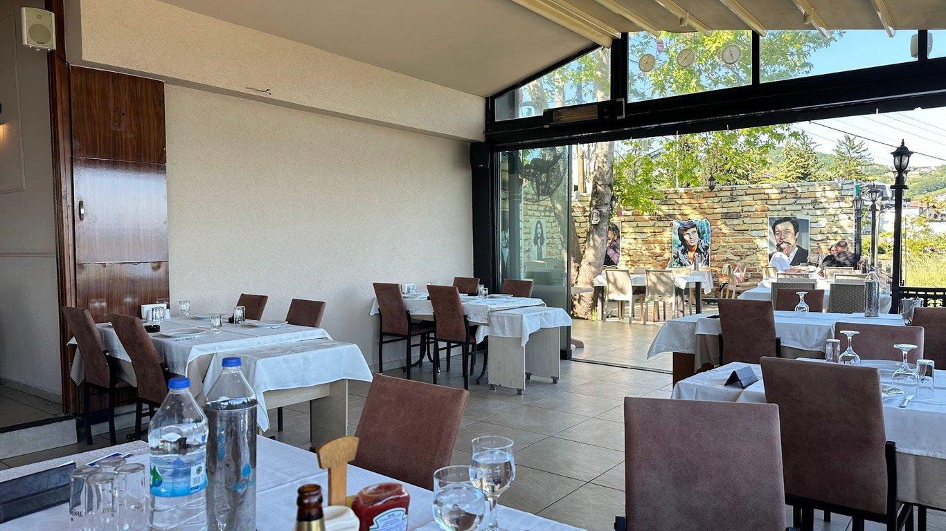 Çeşme Restaurant fotoğraf 8