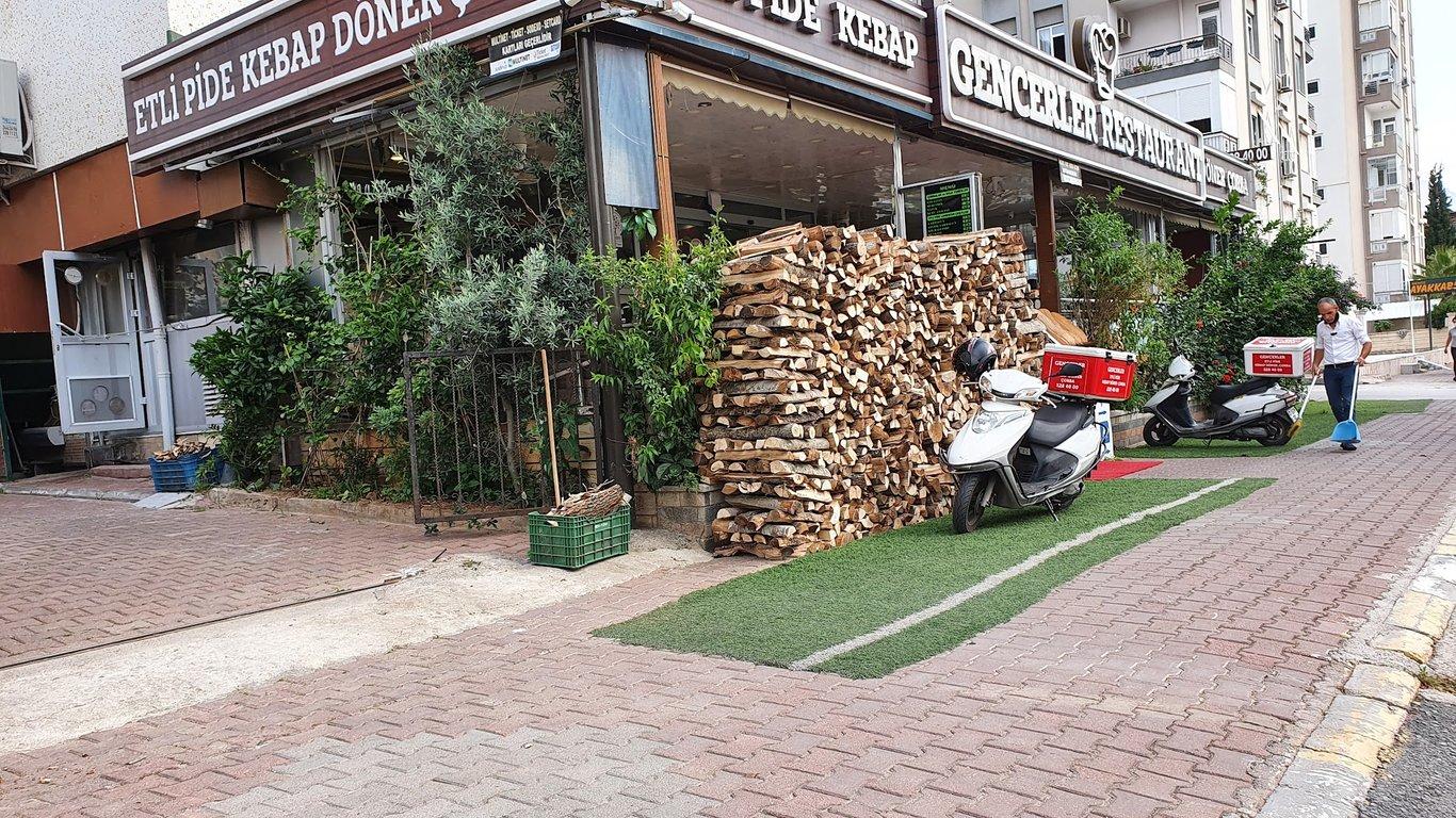 Gencerler Etli Pide Kebap Döner Çorba fotoğraf 5