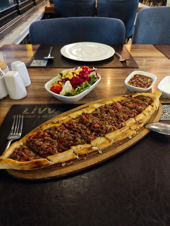 LİVVA BAKLAVA RESTAURANT ŞANLIURFA fotoğraf 4
