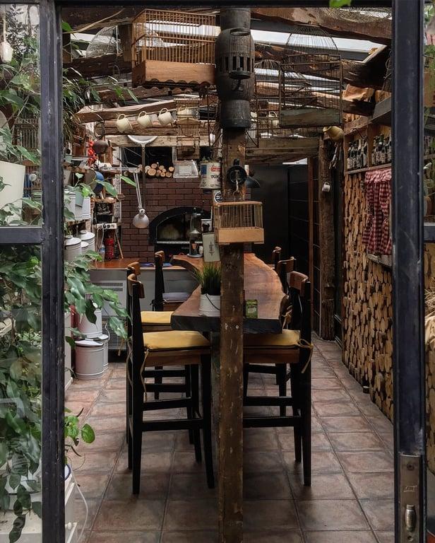Cafe Botanica