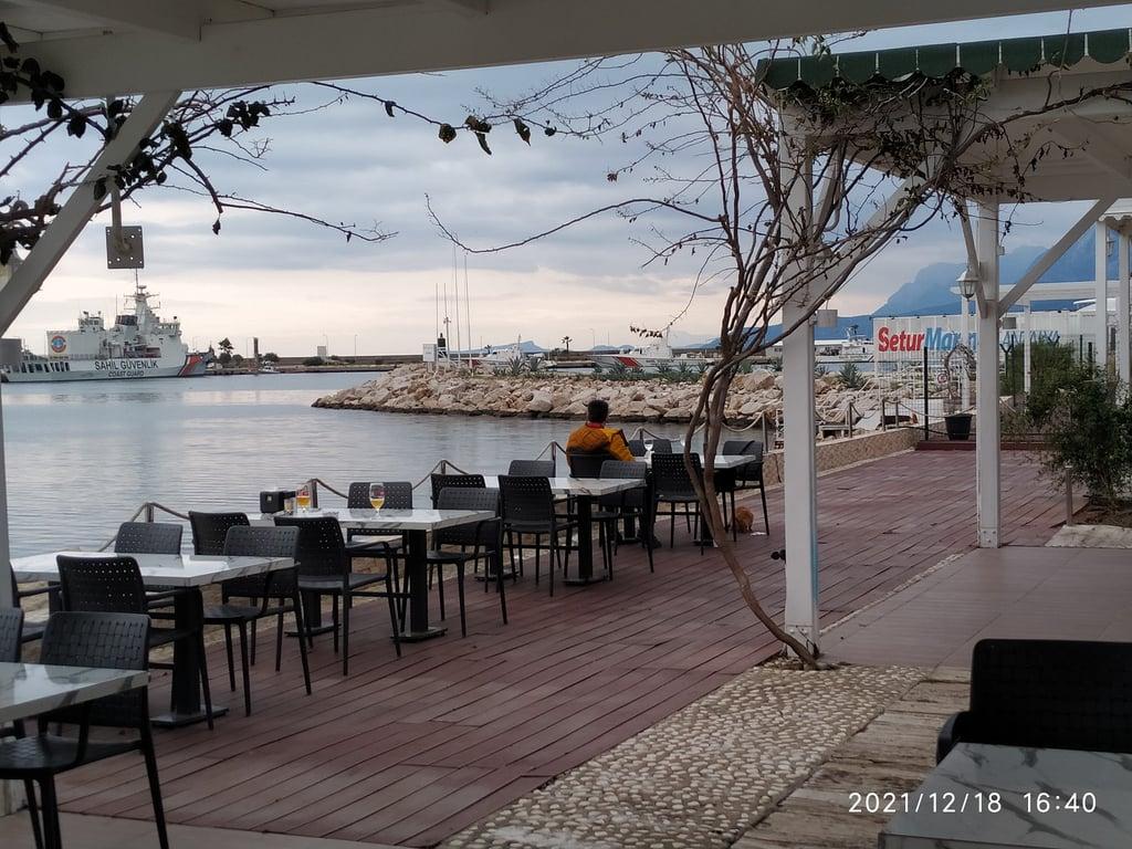 Ship Inn Marina Restaurant