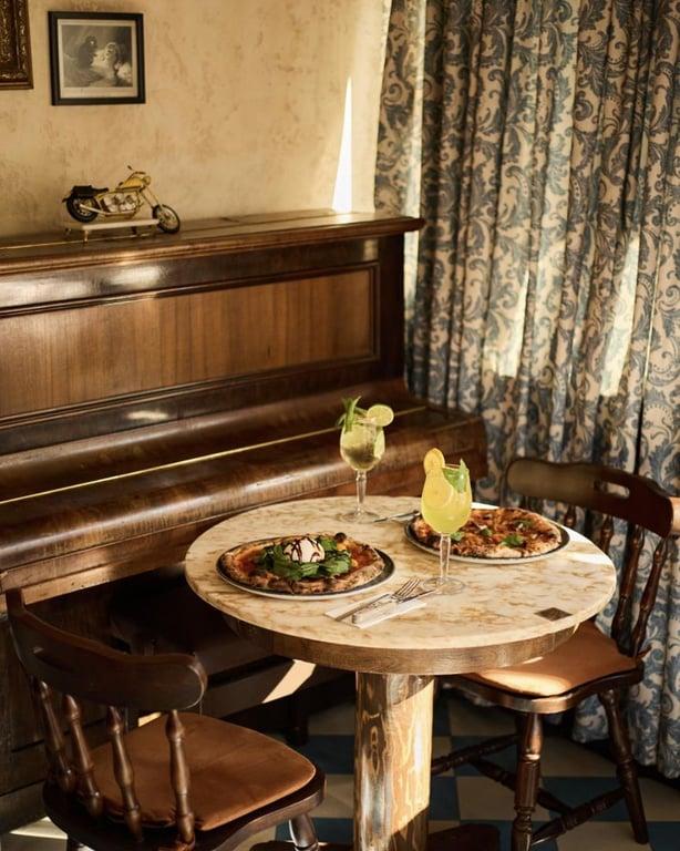 ANTIQUE PIZZERIA
