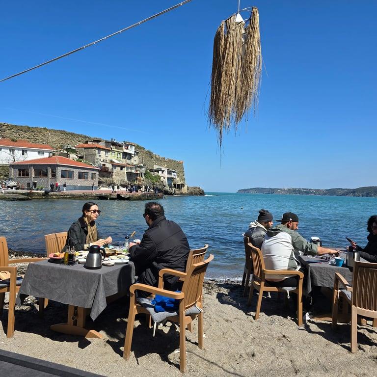 Garipçe Kumsal Restaurant
