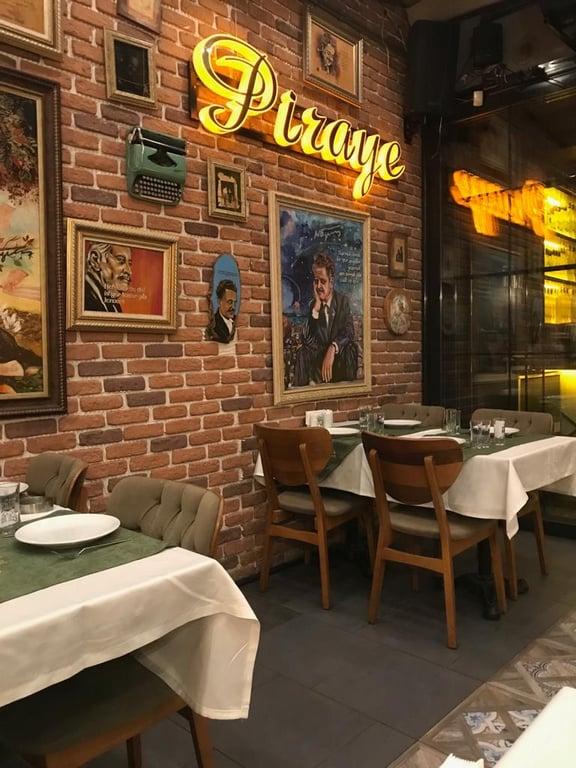 Piraye Restaurant
