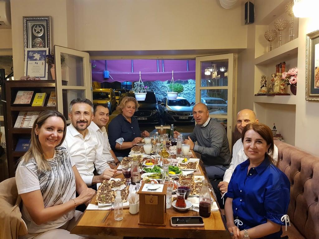 Özdevelipide