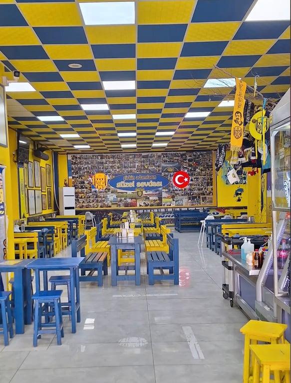 Ankaragüçlü Bora Kokoreç ve Şırdan Evi