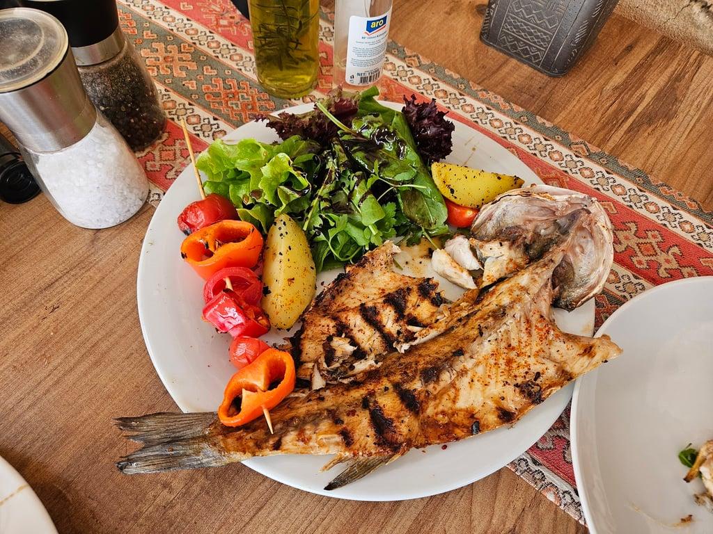 Grand Friends Fish & Steak Restaurant fotoğraf 9