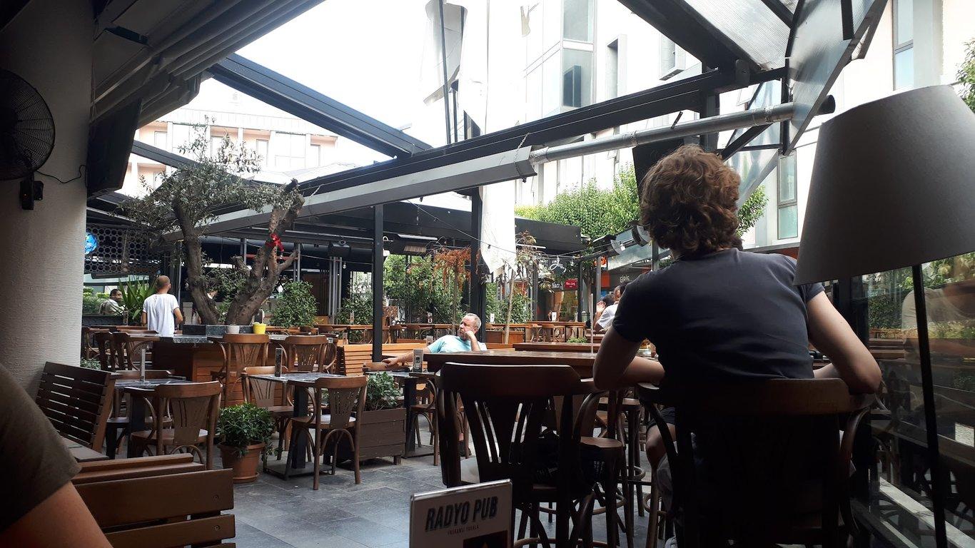 Radyo Pub Görükle; Bira Bahçesi fotoğraf 12