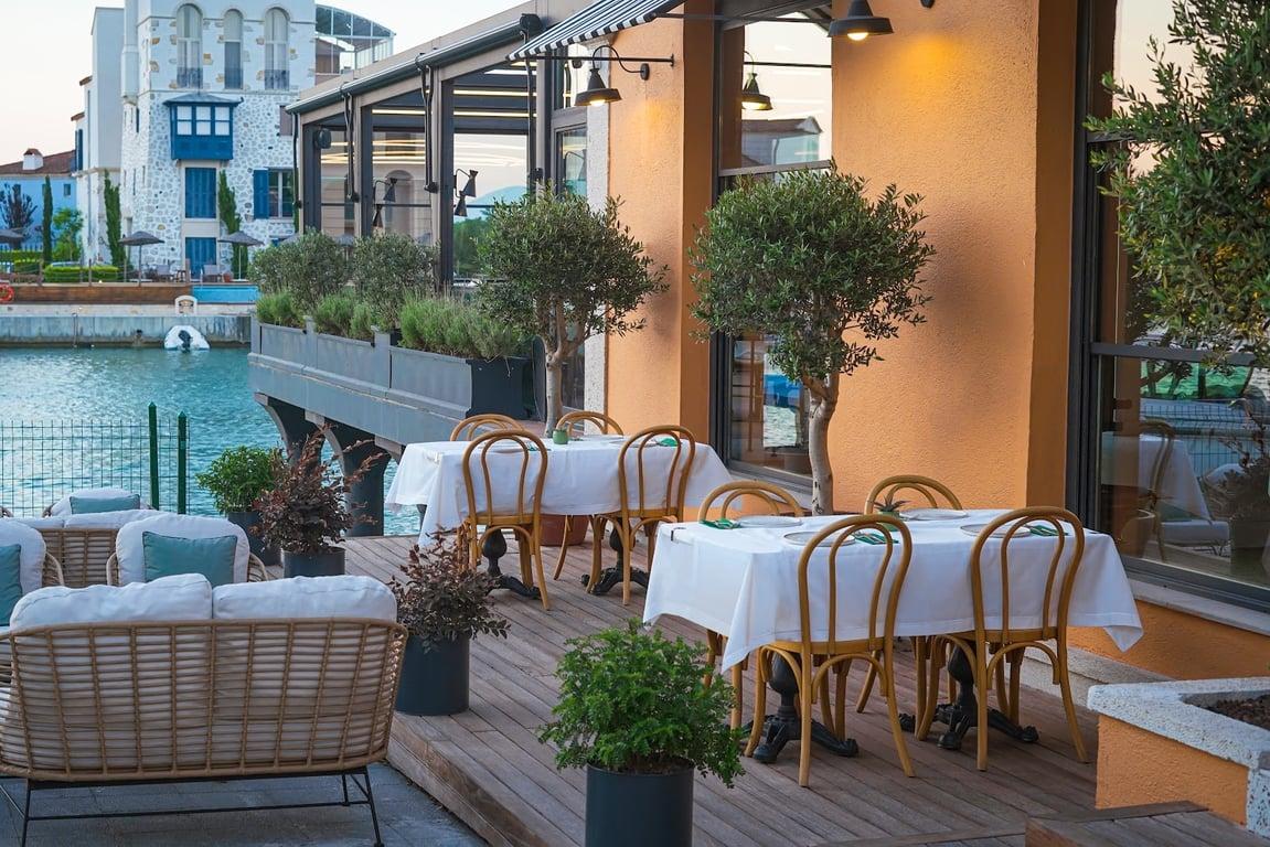 Port House Alaçatı