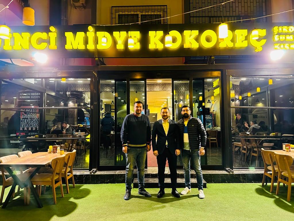 İnci Midye Kokoreç pozcu