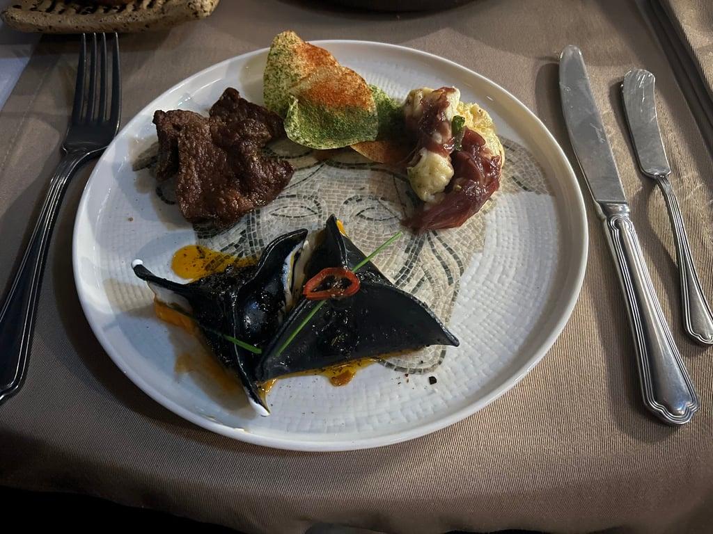 Nakia Restaurant fotoğraf 9