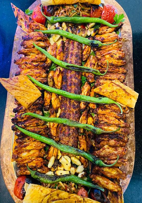 YALI KANAT KEBAP STEAK RESTORAN fotoğraf 6