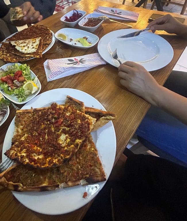 Harran Gurme Kebap & Pide & Lahmacun fotoğraf 17
