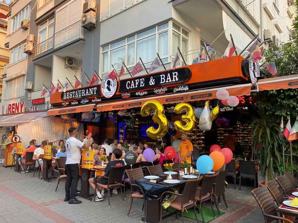 Sherlock Holmes Restaurant Cafe Bar Alanya Turkey fotoğraf 8