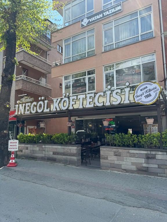 Meşhur İnegöl Köftecisi