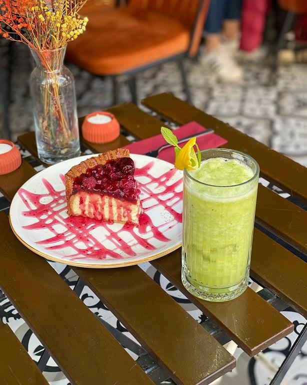 Novella Cihangir fotoğraf 2