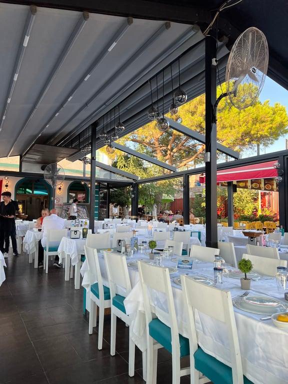 Ilyosta Restorant fotoğraf 7