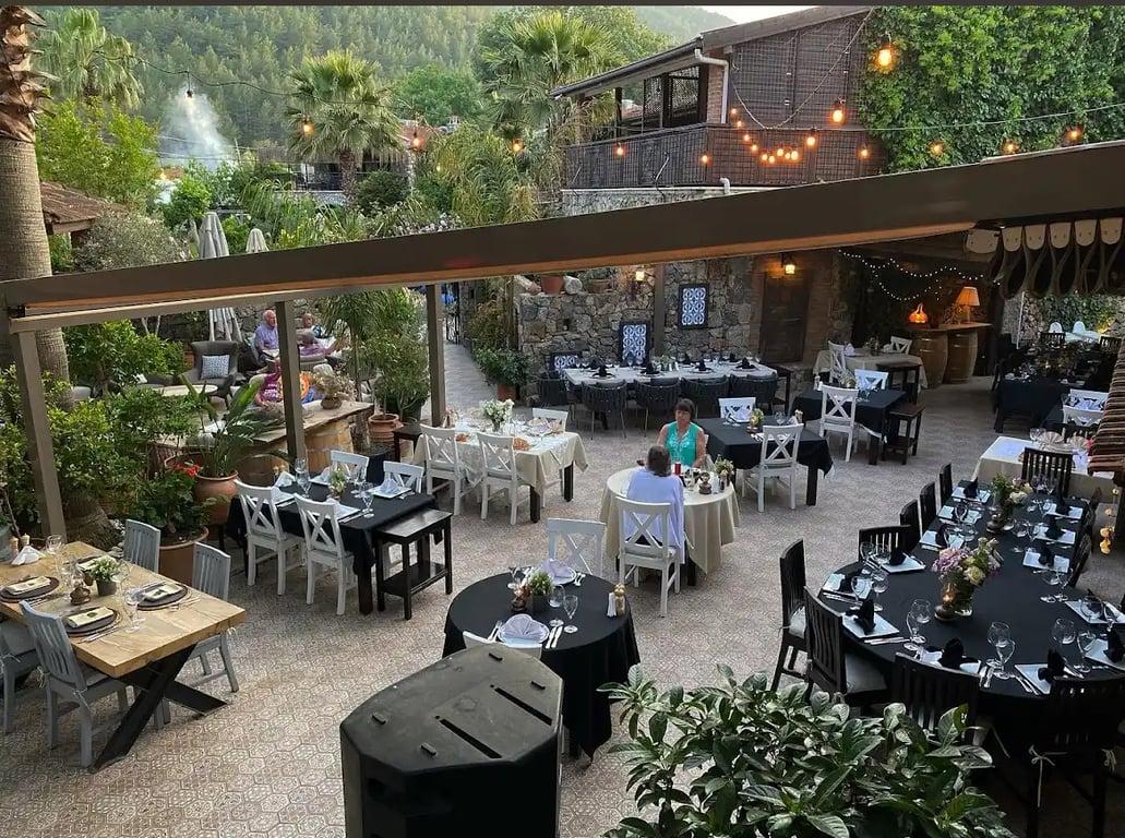 İzela Restaurant fotoğraf 7