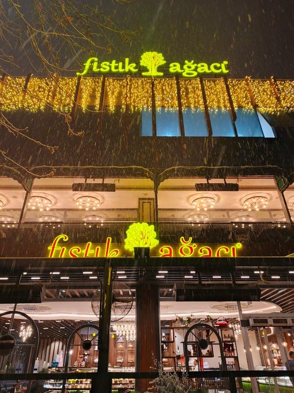 Fıstık Ağacı Pastanesi-İbrahimli Şubesi fotoğraf 14