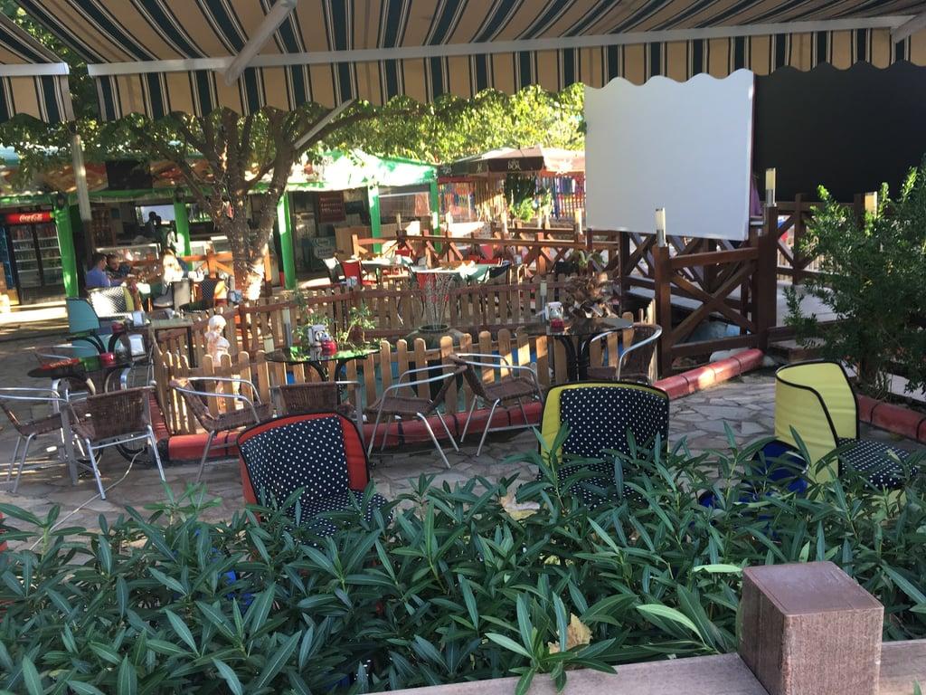 BERRY GARDEN CAFE & BISTRO fotoğraf 13