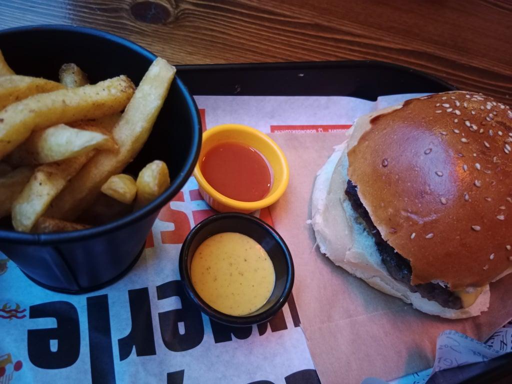 Go Burger Pub Kadıköy fotoğraf 5