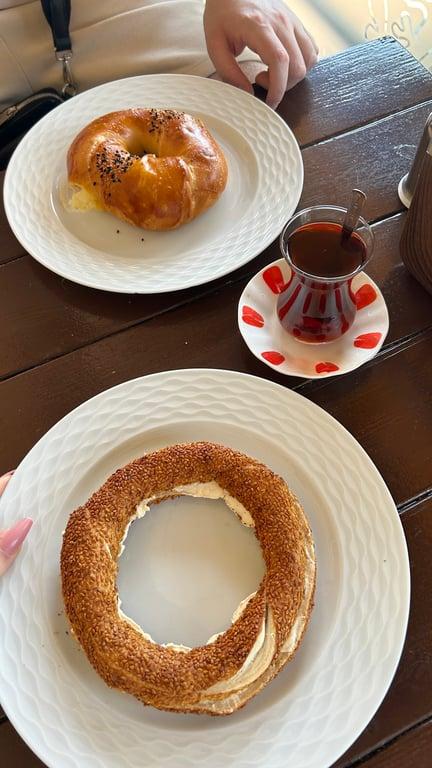 BY SİMİTÇİ