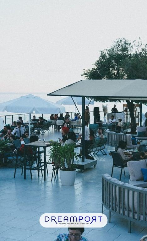 Dreamport Restaurant & Lounge