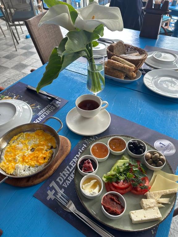 SVERA KAHVALTI EVİ RESTAURANT fotoğraf 6