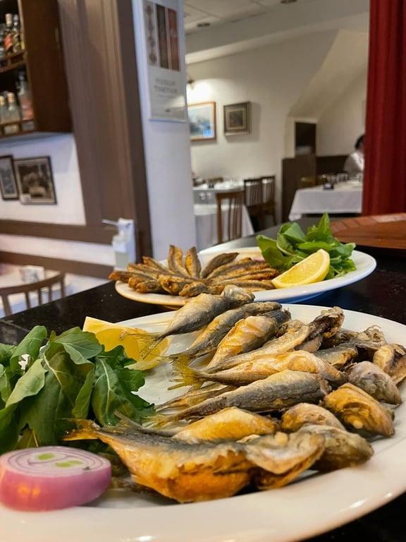Refik'a Restaurant fotoğraf 4