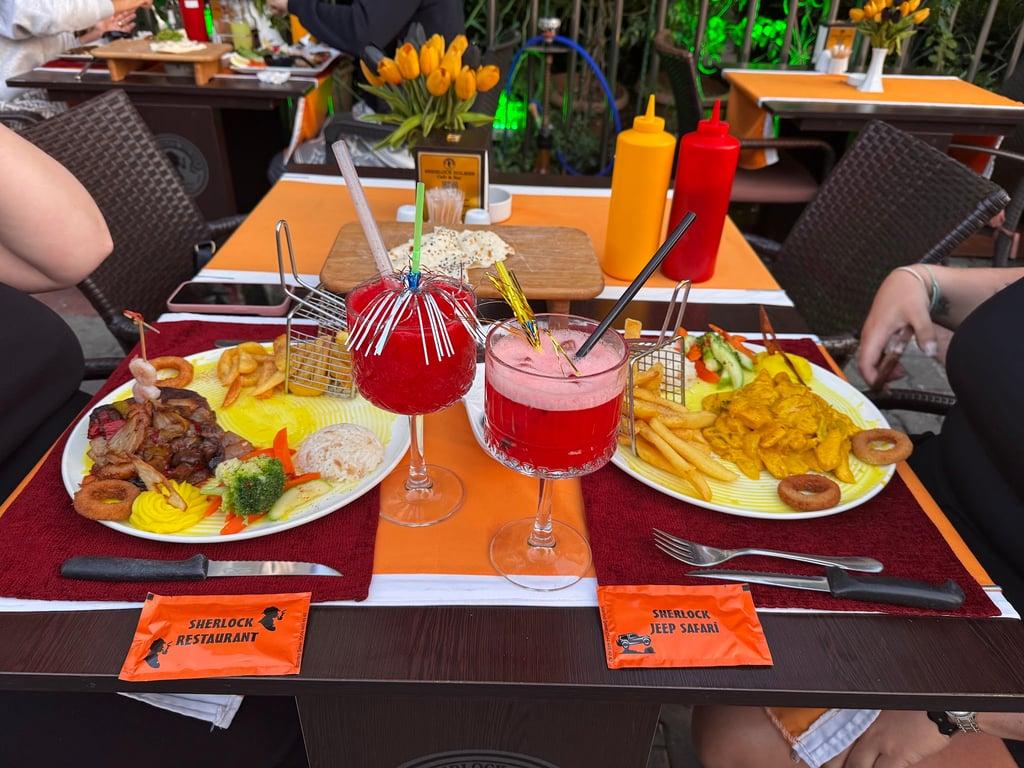 Sherlock Holmes Restaurant Cafe Bar Alanya Turkey fotoğraf 5