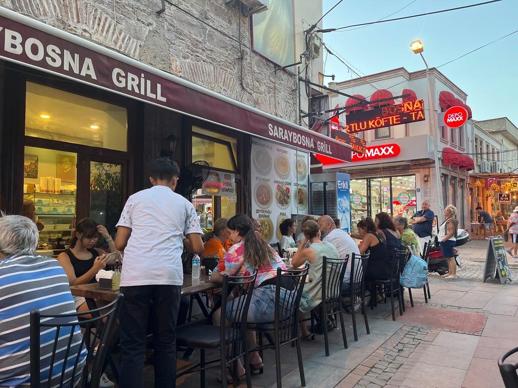 Saray Bosna Grill fotoğraf 14