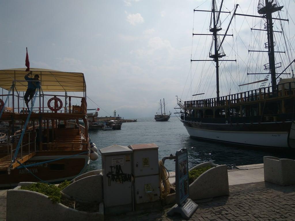 İsyan Meyhanesi fotoğraf 8