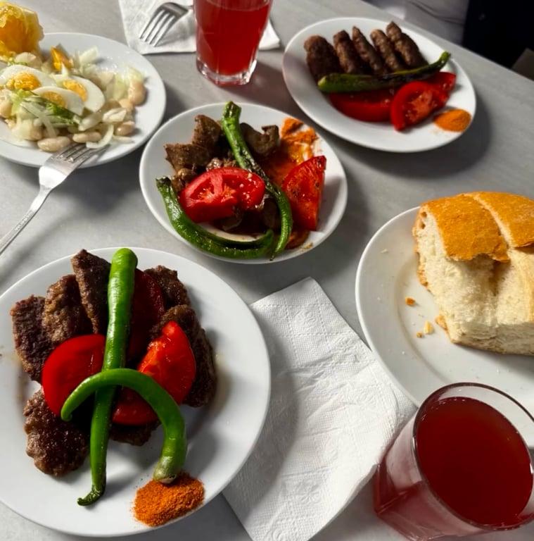 Lezzet Köftecisi fotoğraf 3