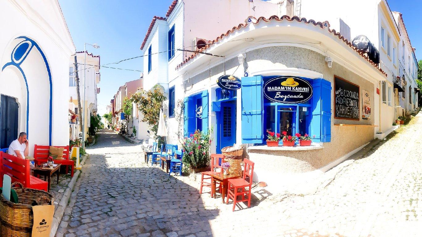 Madamın Kahvesi Bozcaada fotoğraf 3