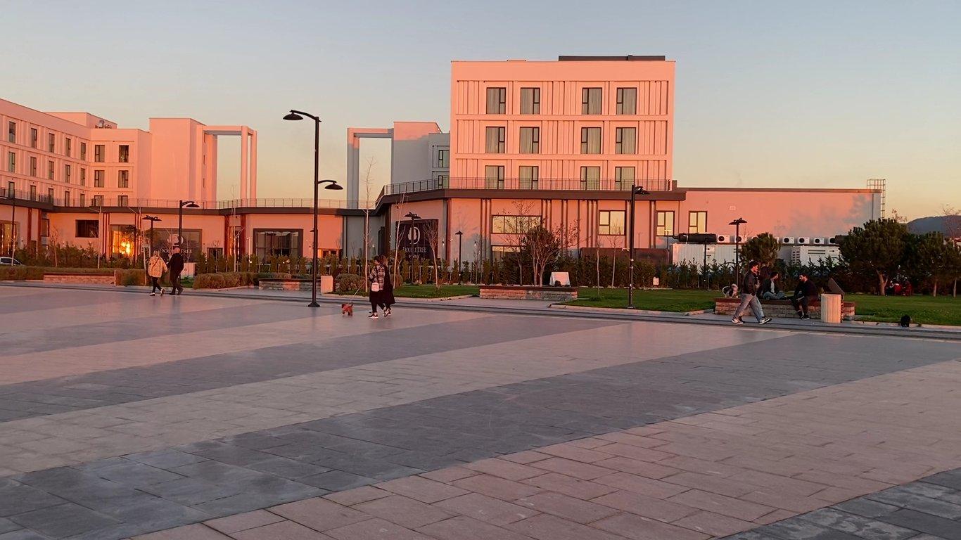 Marina Mezze - Yeni Kordon fotoğraf 3