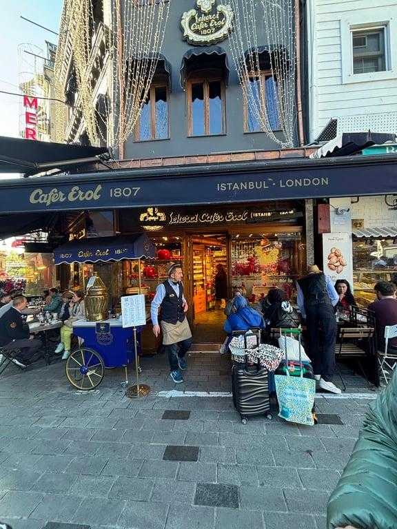 Şekerci Cafer Erol - Kadıköy