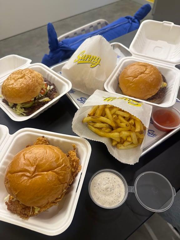 Sunny Smash Burgers fotoğraf 5