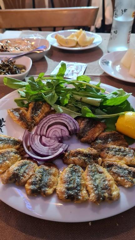 Ahtapot Restaurant