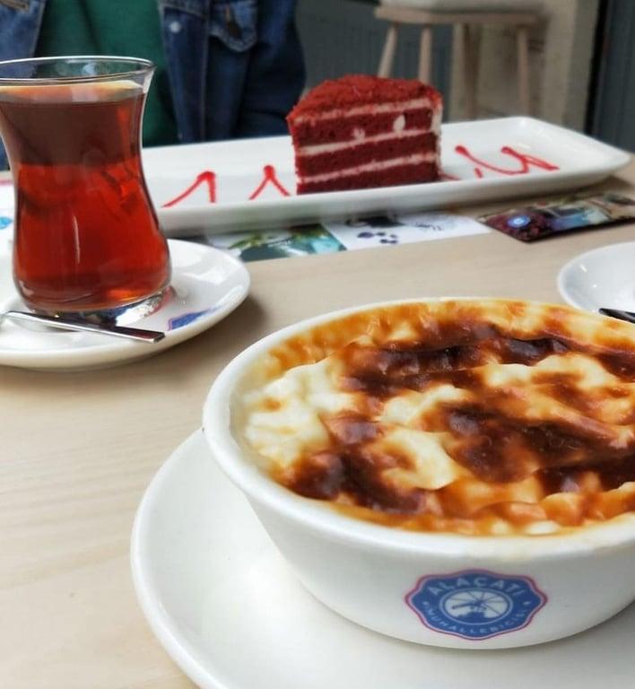 Alaçatı Muhallebicisi Düzce Cadde